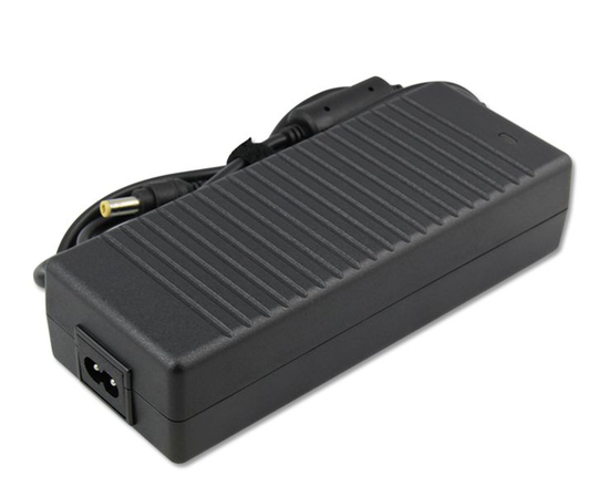 CoreParts Laturi Acer 135W 19V Liitin 5.5*2.5mm