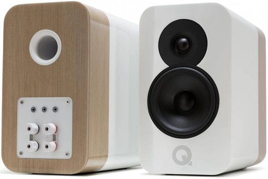 Q Acoustics Concept 300 jalustakaiutin valkoinen, pari, jalustoilla